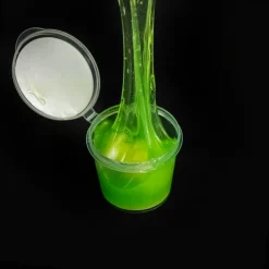 Trick Or Treat Studios Figures-Toxic Crusaders - Toxie 5